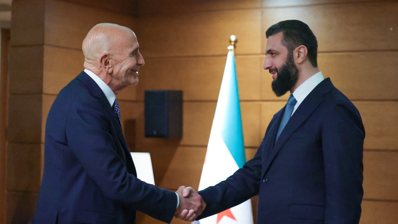 Barrack: Suriye ve Türkiye ile Hürmüz'e alternatif koridor üzerinde çalışıyoruz