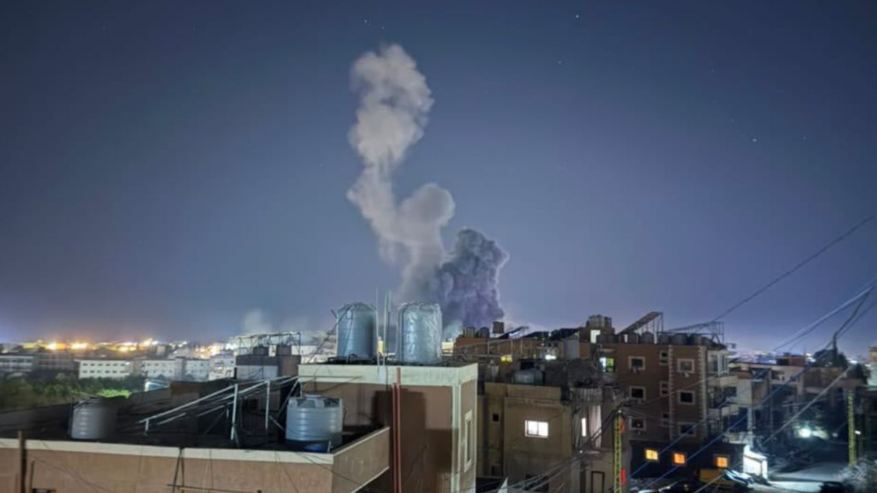 İsrail müzakerelere rağmen Lübnan'ı bombalamayı sürdürüyor
