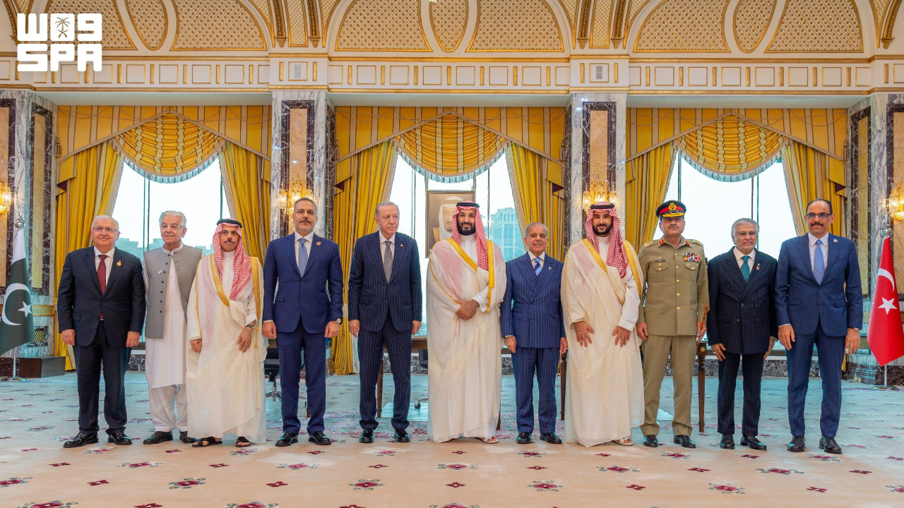 İran baskısı Suudi Arabistan'ı yeni savunma ittifaklarına yöneltti