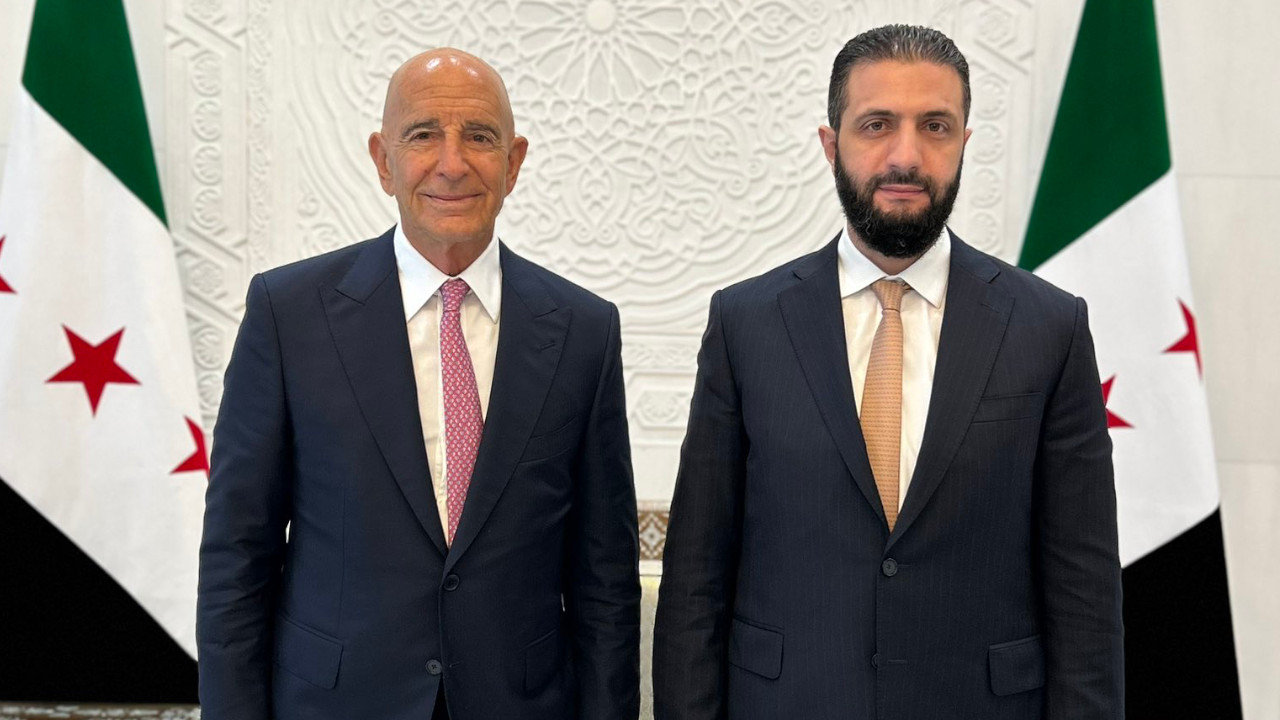 Barrack: Şam yönetimi Tel Aviv'e karşı saldırgan bir politika izlemiyor, İsrail'in saldırısı gereksiz