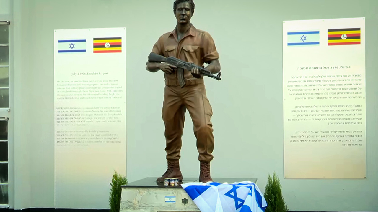 İsrail neden Netanyahu'nun kardeşinin heykelini dikti?