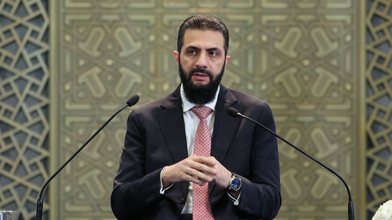 Ahmed Şara: Suriye bugün karanlık bir lekeden kurtuluyor