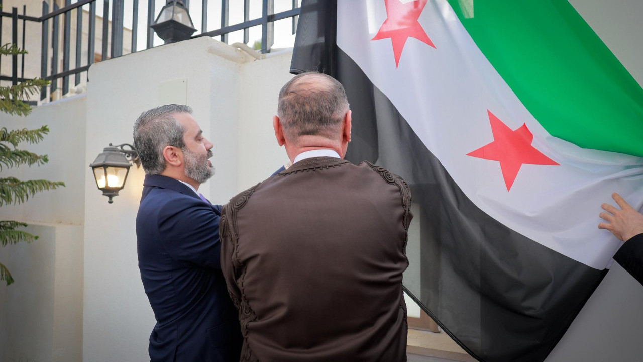Suriye, Libya'daki büyükelçiliğini 14 yıl sonra yeniden açtı