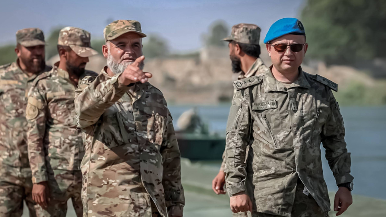 Türkiye Deyrizor'a girdi, İsrail karşılık vermedi