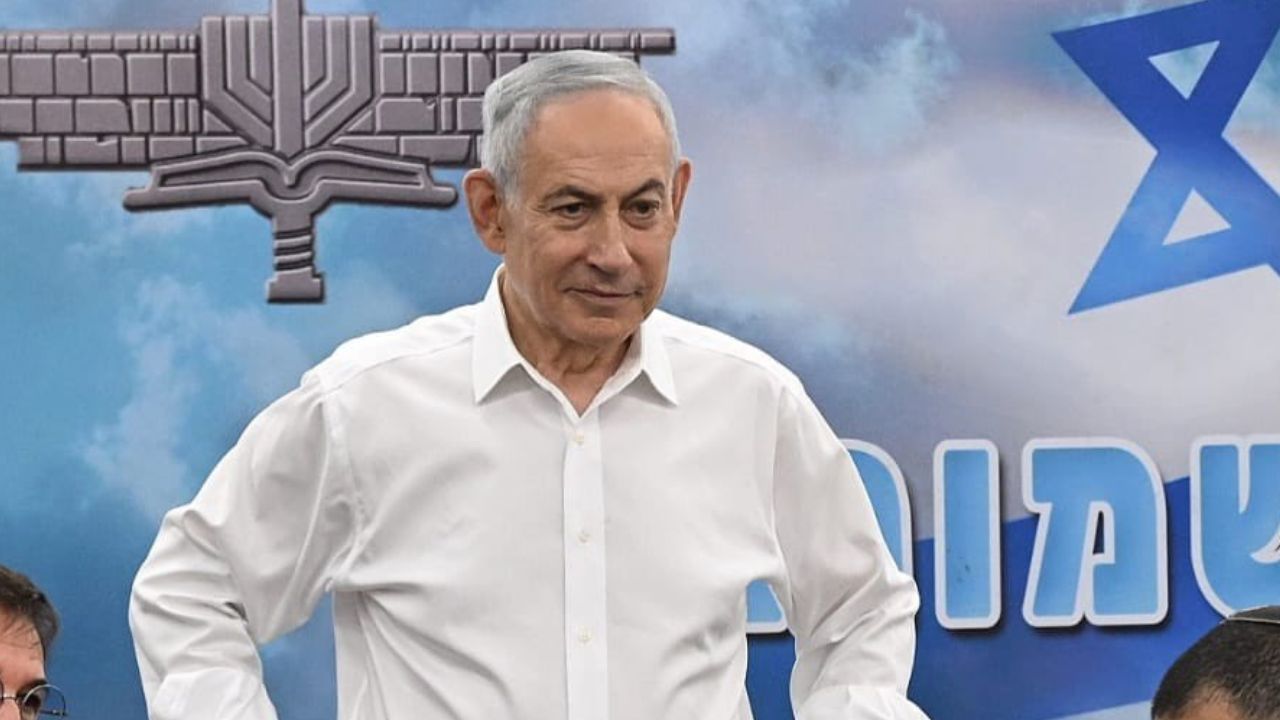 Netanyahu: İran rejimini devirebileceğimize inanıyorum