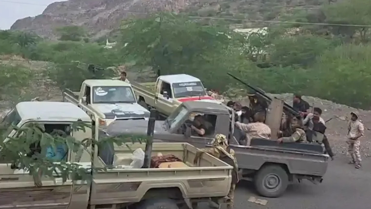 Yemen hükümeti: Amacımız başkent Sana'yı Husilerden geri almak
