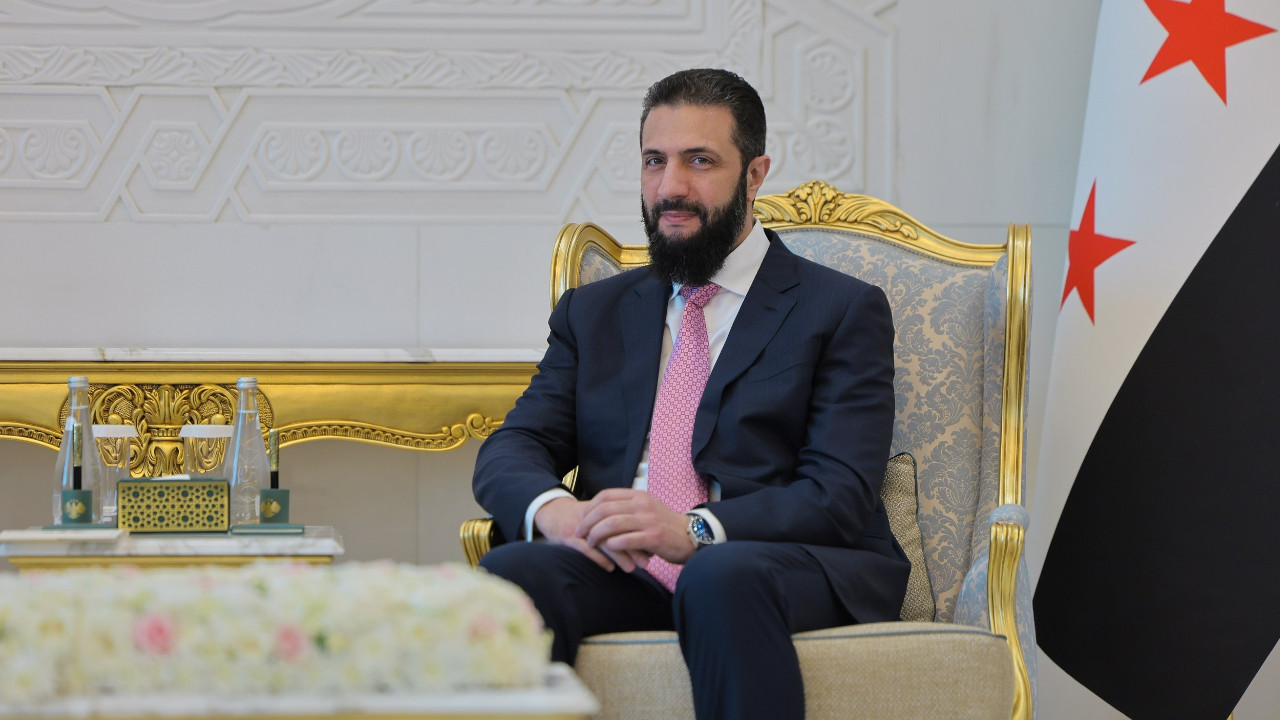 İsrail basını: Suriye yönetimi ülkenin kaynaklarını büyük bir ordu kurmak için kullanıyor