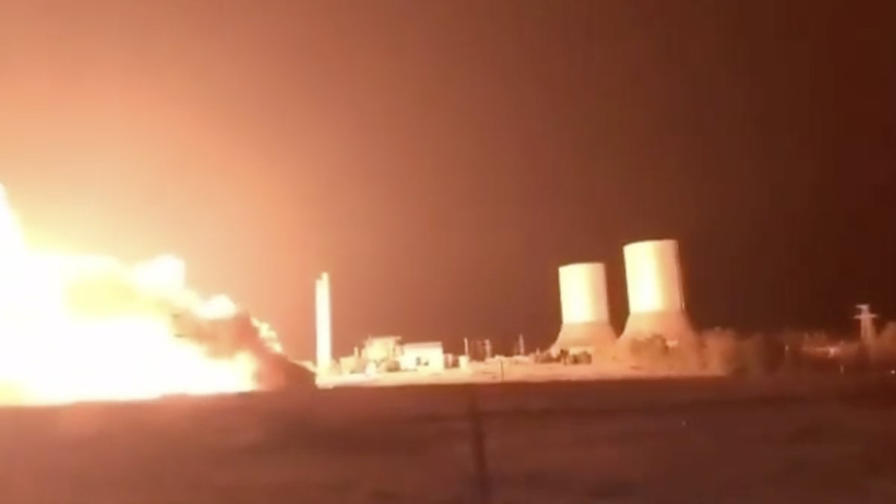 Suriye'de gaz hattında patlama: Üç elektrik santrali devre dışı kaldı