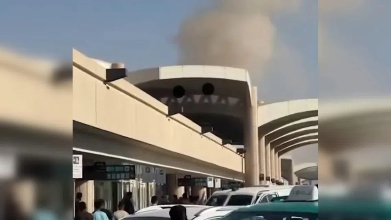 Husiler Riyad Havalimanı'nı vurdu: 12 ölü 309 yaralı