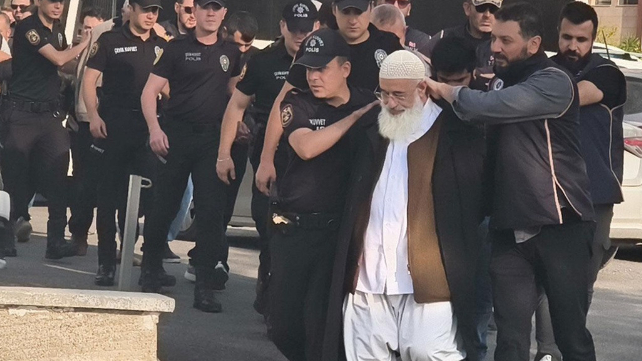 İslami Dayanışma Platformu, Sadi Yüksel Hoca'nın gözaltına alınmasına tepki gösterdi