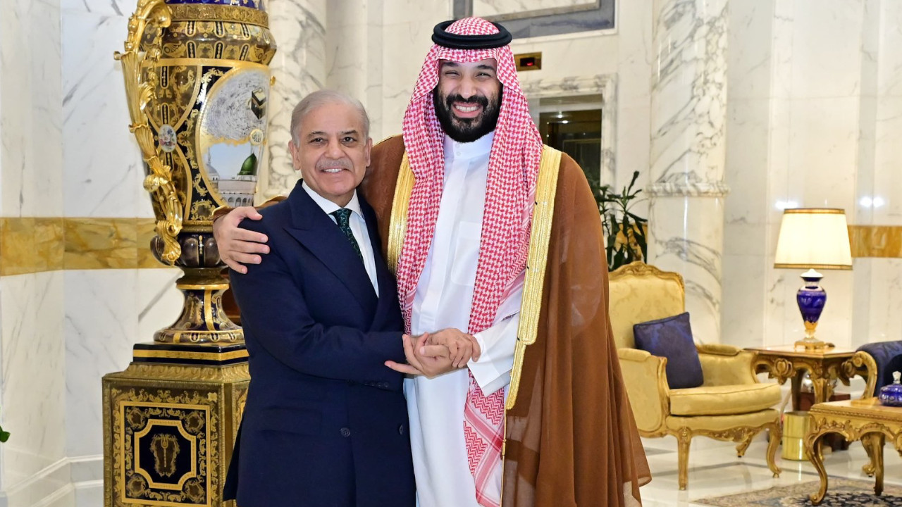 Pakistan: Suudi Arabistan'ın yanındayız