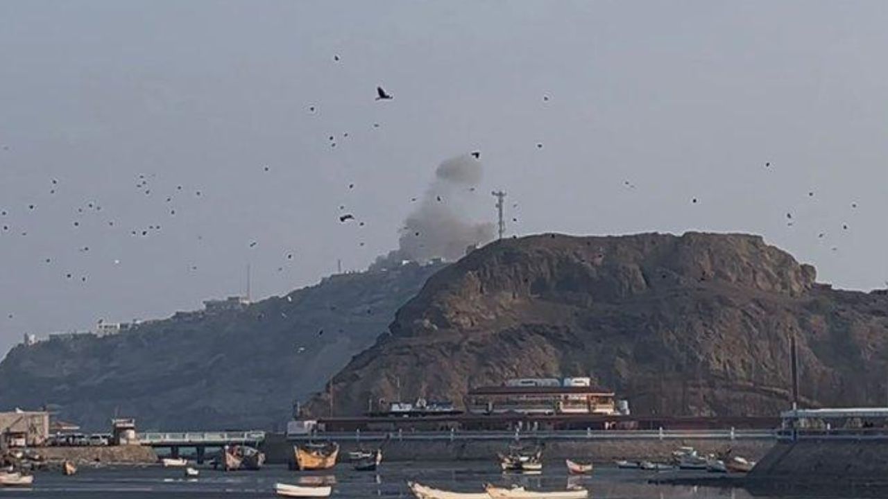 Husiler Yemen'de Başkanlık Sarayı'nı vurdu: 5 ölü 16 yaralı