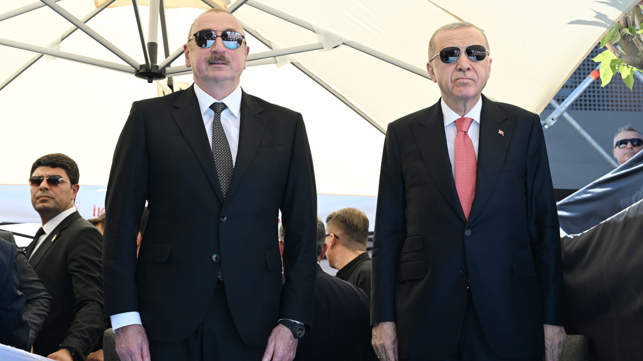 Türkiye ile Azerbaycan arasındaki krizin perde arkasında ne var?