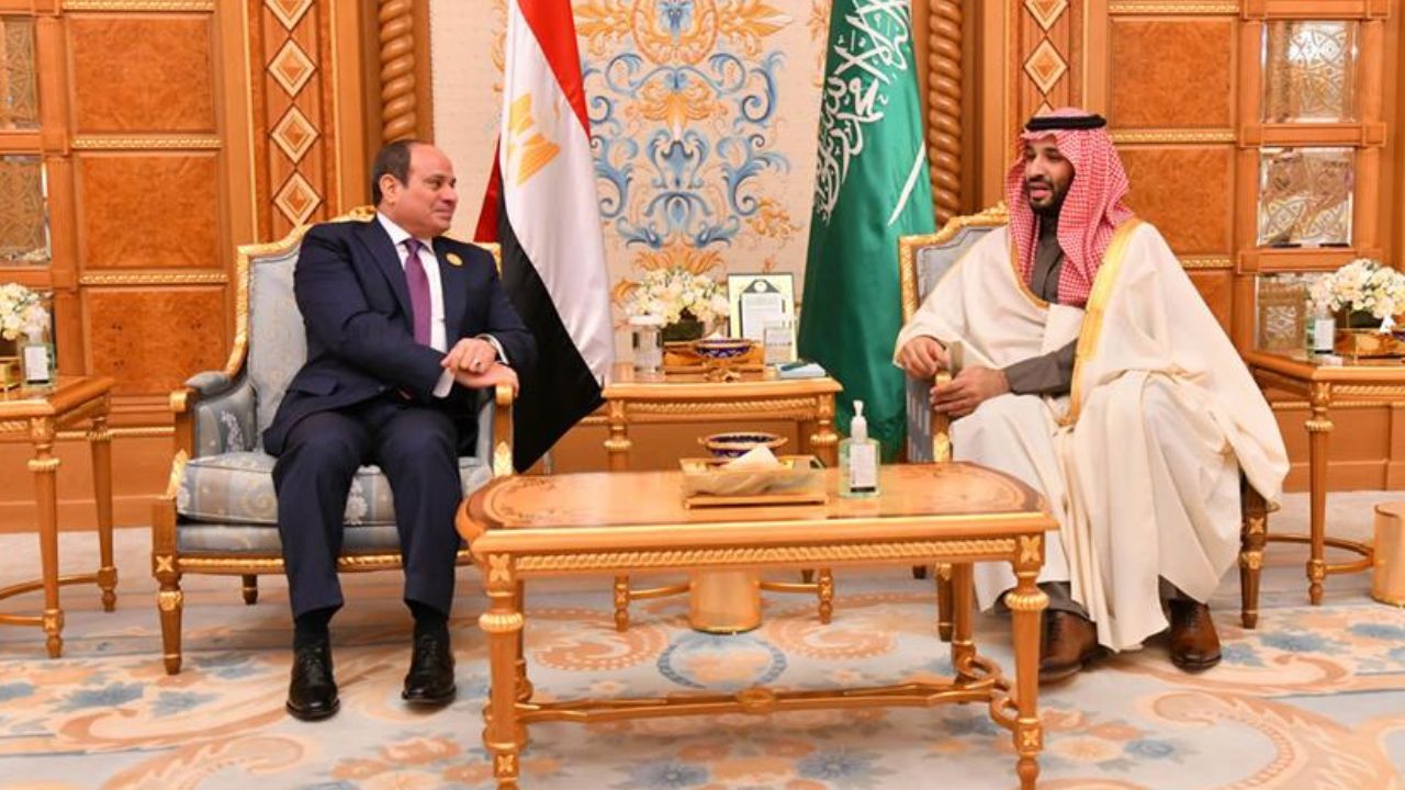 Sisi: Suudi Arabistan topraklarını savunacağız