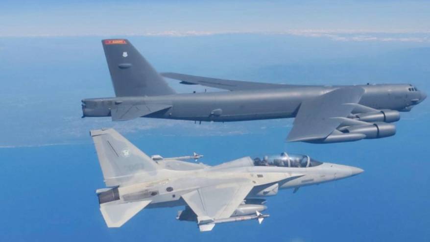 ABD Çin'e nükleer kapasiteli B-52 ile gözdağı verdi