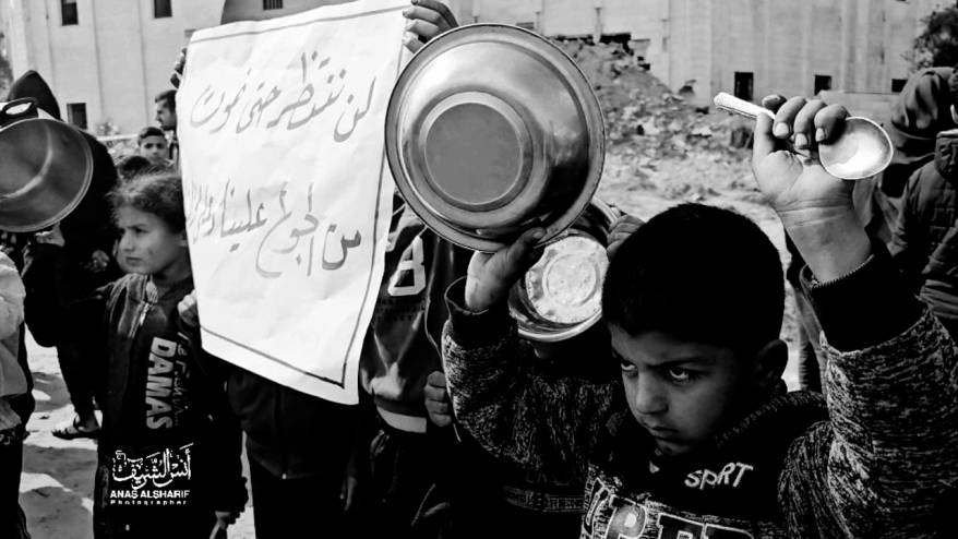 "Gazze'de açlık bombardımanlardan daha ağır bir silah haline geldi"