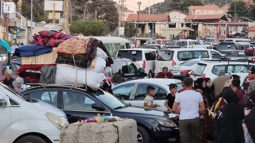 İsrail saldırıları sebebiyle 100 bin kişi Lübnan'dan Suriye'ye kaçtı