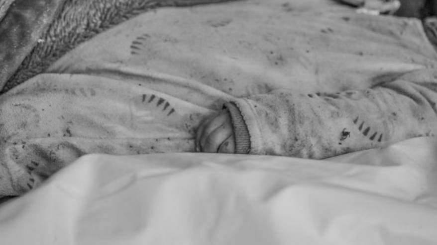 Gazze'de bir bebek daha soğuktan can verdi