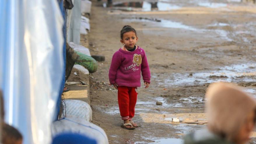 Gazze halkı soğuk ve salgın hastalıklarla mücadele ediyor