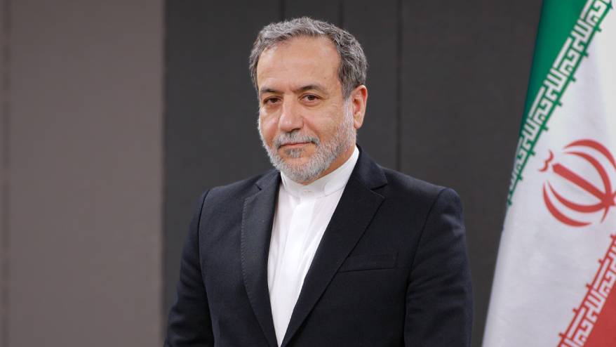 İran: Nükleer haklarımızdan geri adım atmayacağız
