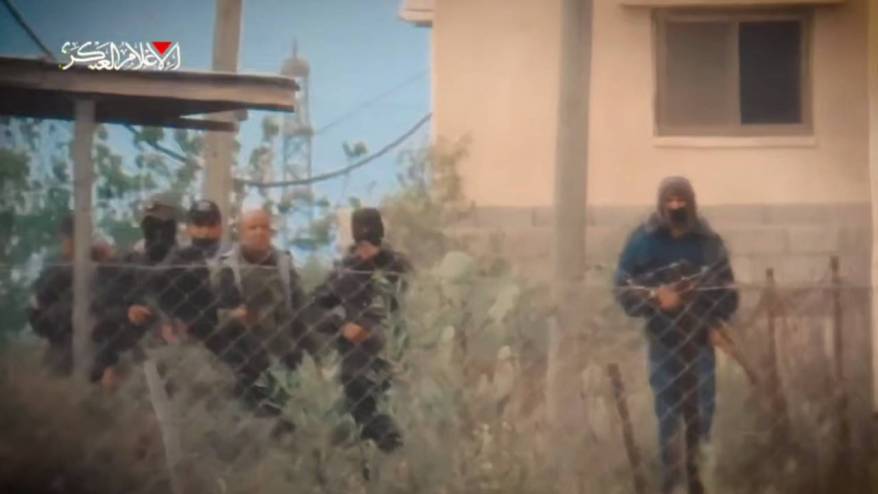 İsrail Gazze'de Hamas karşıtı Bedevi grubu desteklediğini kabul etti