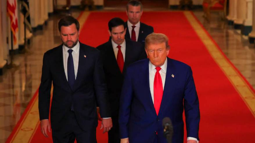 İran'ın misilleme tehdidi sonrası Körfez'de kırmızı alarm