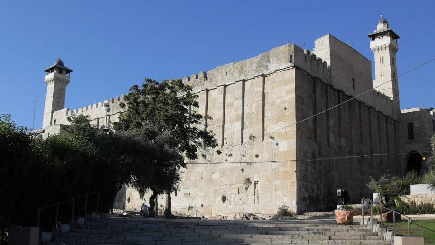 İsrail İbrahim Camii'nin kontrolünü Yahudi yerleşimcilere devretti