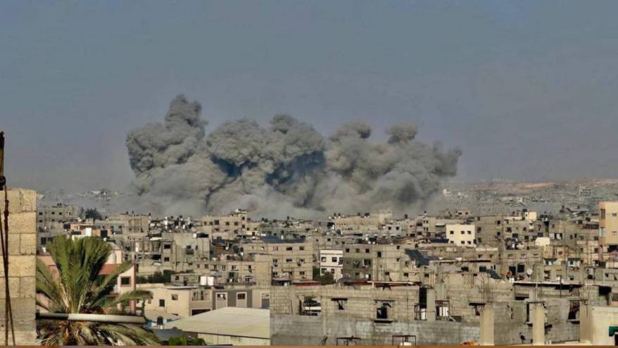 İsrail Gazze kent merkezinde 1000'den fazla binayı yıktı, yüzlerce kişi enkaz altında