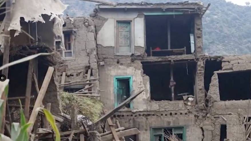 Afganistan'da son 10 yılın en büyük depremleri