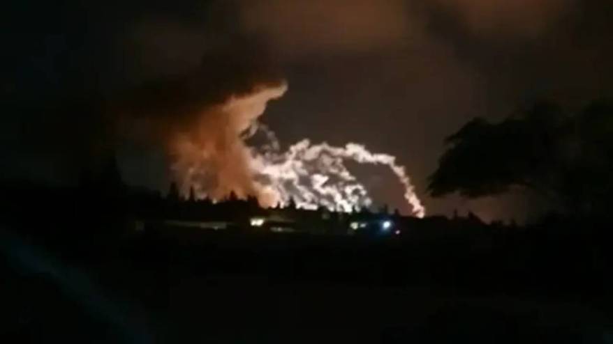 İsrail Humus ve Lazkiye'de saldırılar düzenledi