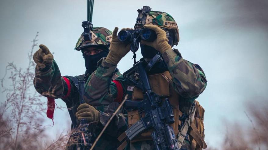 Afganistan ordusu Pakistan'a karşı misilleme saldırıları düzenledi