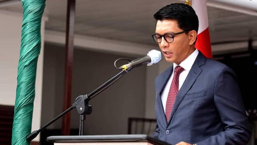 Madagaskar Cumhurbaşkanı Fransız uçağıyla ülkeden kaçtı