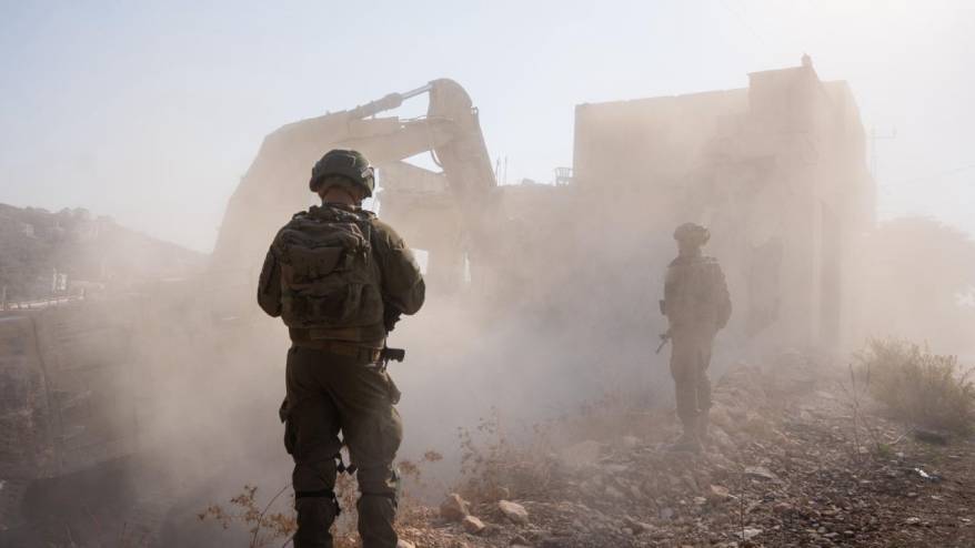 İsrail Gazze'de yıkımı sürdürüyor, saldırıları yeniden başlatmaya hazırlanıyor