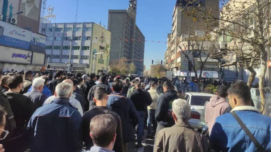 İran'da protestolar ülke geneline yayılıyor