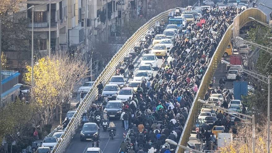 İran'da protestolar şiddetleniyor, can kaybı 7'ye yükseldi