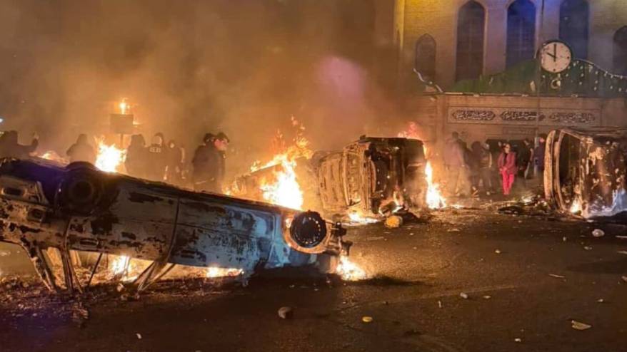 ABD'den vatandaşlarına çağrı: İran'ı derhal terk edin