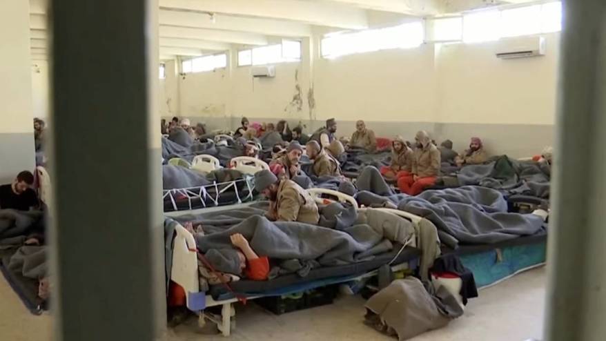 Suriye'den Irak'a nakledilen 'IŞİD' mahkumları arasında Avrupalar, Asyalılar ve Kafkaslar da var