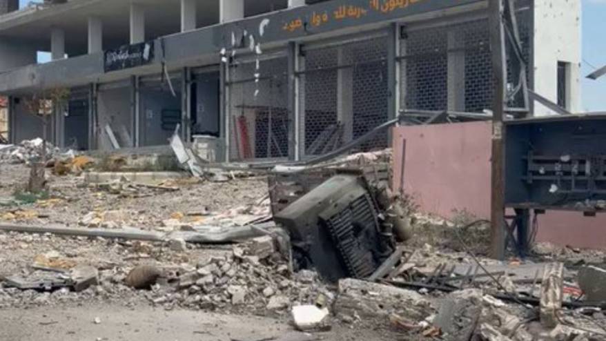 İsrail ateşkese rağmen Lübnan'daki saldırılarını sürdürüyor