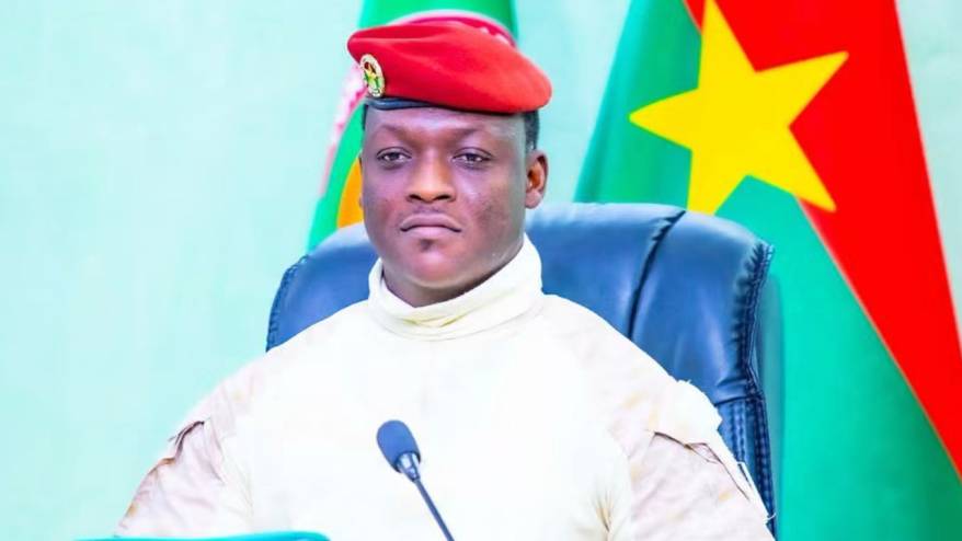 Burkina Faso cuntası lideri Traore: "Bu sizin İslam'ınızsa, onunla savaşacağız"