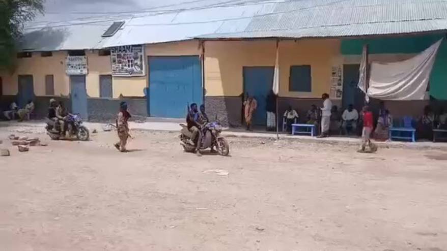Somali'de muhalif güçler hükümete karşı ilerliyor: Birçok yerleşim yeri ele geçirildi