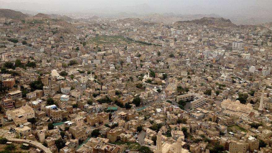 Yemen'de hükümet güçleri Taiz kuşatmasını kırmak için saldırıya hazırlanıyor
