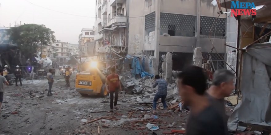 Suriye'de Rusya destekli Esed rejimi savaş uçakları iftar vakti öncesi pazar yerini vurdu