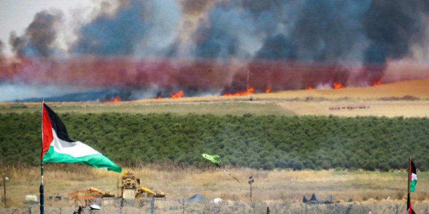 Gazze'den atılan balonlar İsrail'de geniş çaplı yangınlara yol açtı