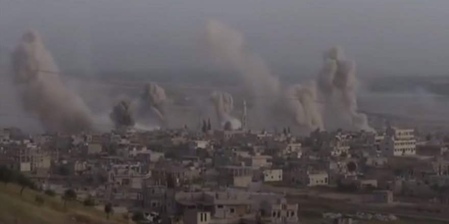 Rusya ve  Esed rejimi Han Şeyhun'da sivil yerleşimleri bombalıyor