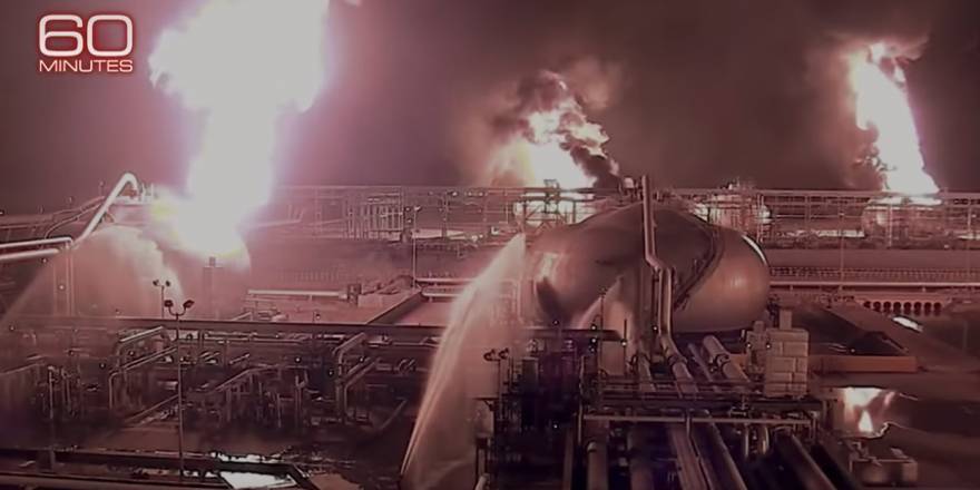 Suudi Arabistan'daki Aramco petrol tesislerine yönelik saldırı anı